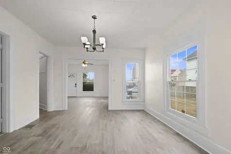 131 W 13th Street Anderson IN 46016