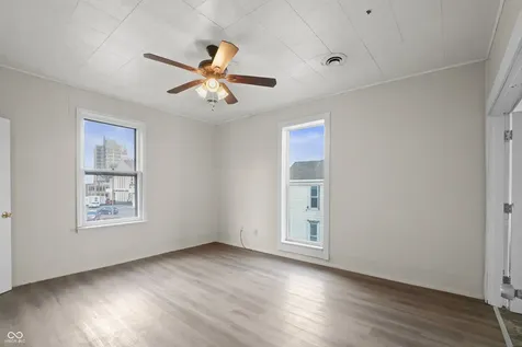 131 W 13th Street Anderson IN 46016