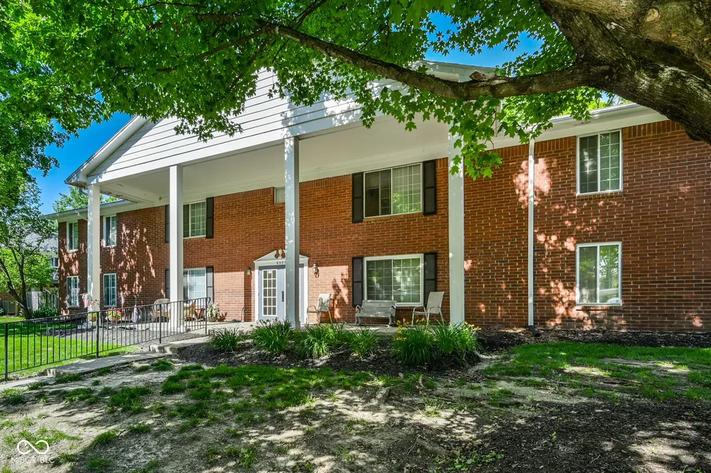 6508 Park Central Way Indianapolis IN 46260