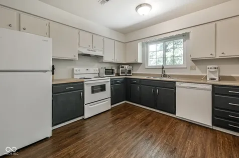 6508 Park Central Way Indianapolis IN 46260
