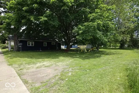 1732 Noble Street Anderson IN 46016