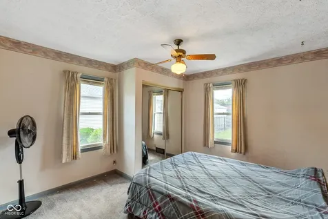 203 N 13th Avenue Beech Grove IN 46107