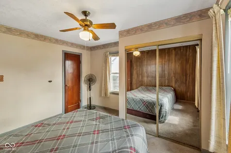 203 N 13th Avenue Beech Grove IN 46107