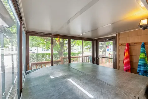 203 N 13th Avenue Beech Grove IN 46107