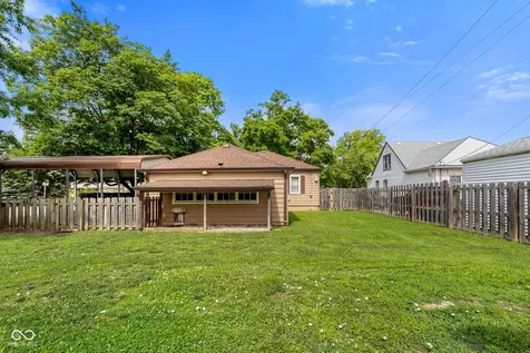 203 N 13th Avenue Beech Grove IN 46107