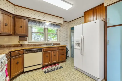 203 N 13th Avenue Beech Grove IN 46107