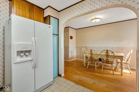 203 N 13th Avenue Beech Grove IN 46107