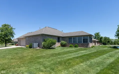 1185 Spencer Drive Brownsburg IN 46112