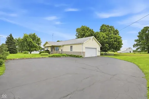 455 E Us Highway 52 Rushville IN 46173