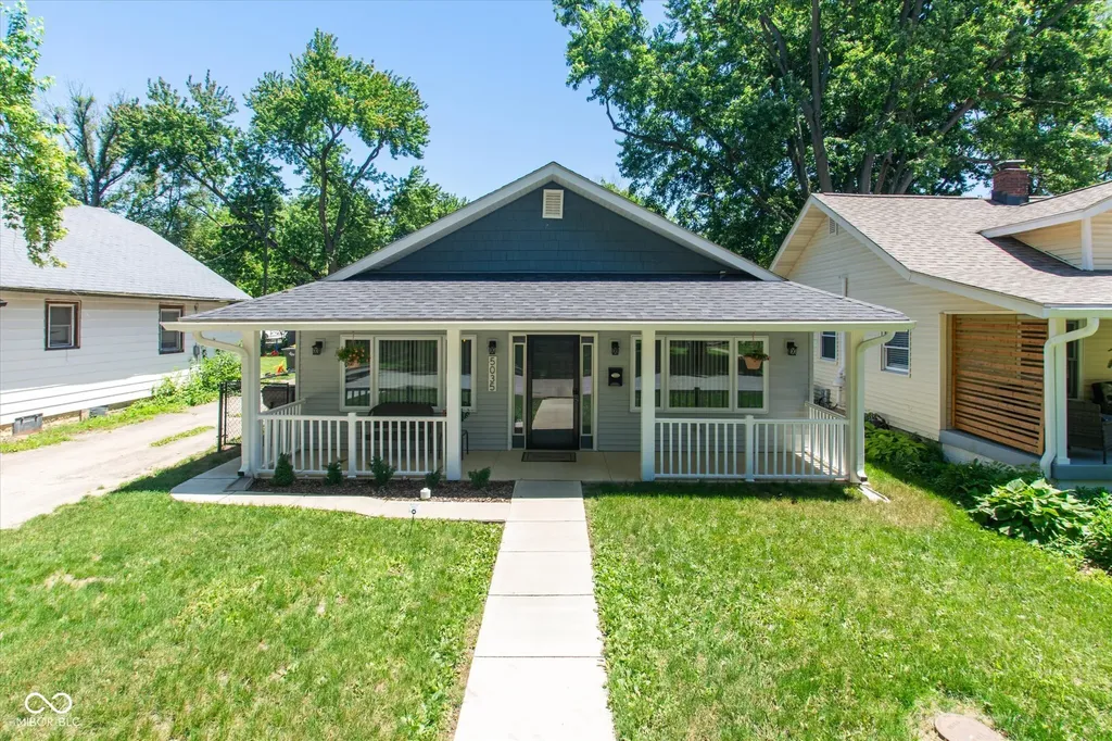 5035 Rosslyn Avenue Indianapolis IN 46205