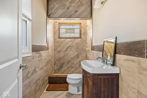 3241 Central Avenue Indianapolis IN 46205