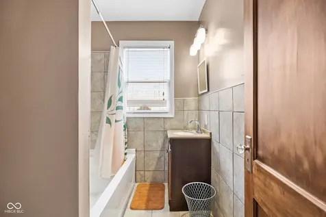 3241 Central Avenue Indianapolis IN 46205