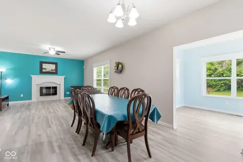 1867 Archbury Drive Avon IN 46123