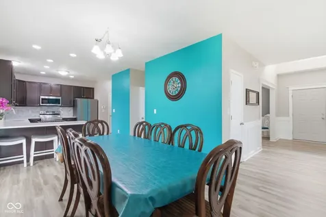 1867 Archbury Drive Avon IN 46123
