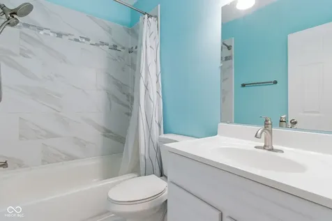 1867 Archbury Drive Avon IN 46123