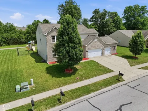1867 Archbury Drive Avon IN 46123