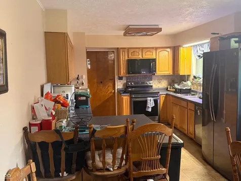 5026 Rixon Avenue Indianapolis IN 46221