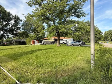 5026 Rixon Avenue Indianapolis IN 46221