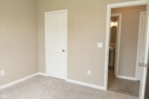 160 Thorpe Drive Whiteland IN 46184