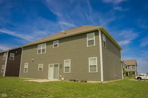 160 Thorpe Drive Whiteland IN 46184
