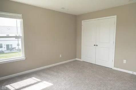 160 Thorpe Drive Whiteland IN 46184