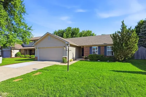 546 E Pine Ridge Drive Westfield IN 46074