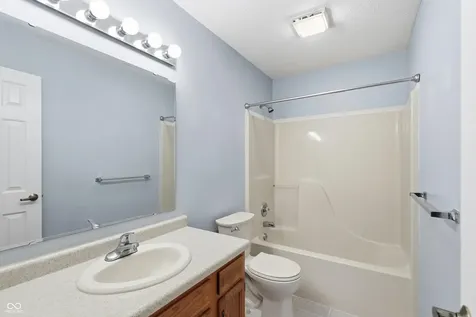 546 E Pine Ridge Drive Westfield IN 46074