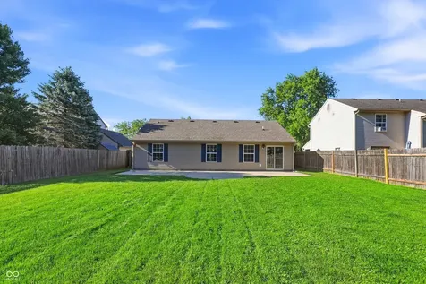 546 E Pine Ridge Drive Westfield IN 46074