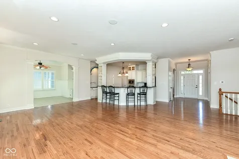 10655 Sunset Point Lane Fishers IN 46037