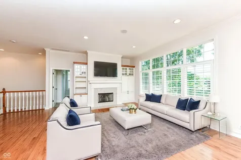 10655 Sunset Point Lane Fishers IN 46037