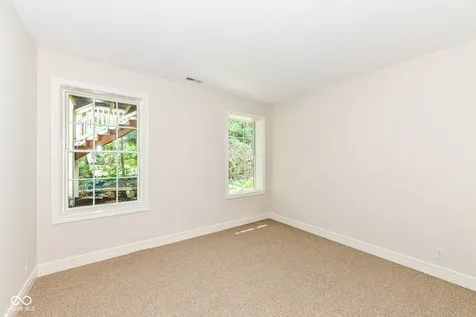 10655 Sunset Point Lane Fishers IN 46037
