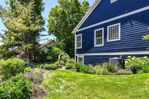 10655 Sunset Point Lane Fishers IN 46037