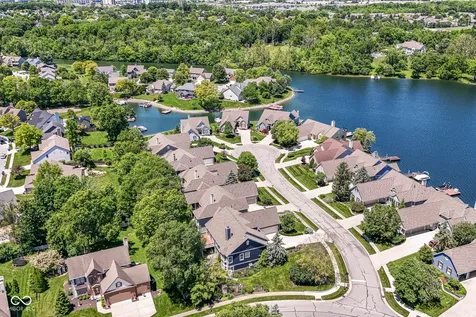 10655 Sunset Point Lane Fishers IN 46037