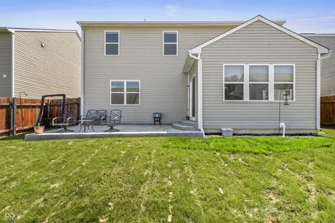 15271 Tiki Trail Noblesville IN 46060