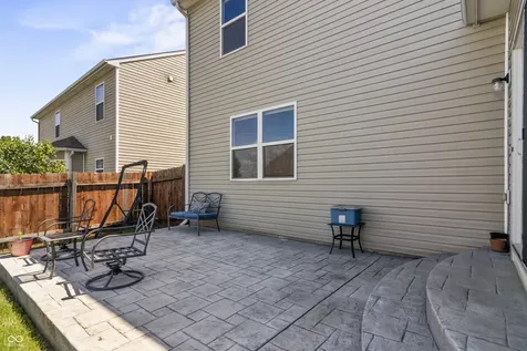 15271 Tiki Trail Noblesville IN 46060
