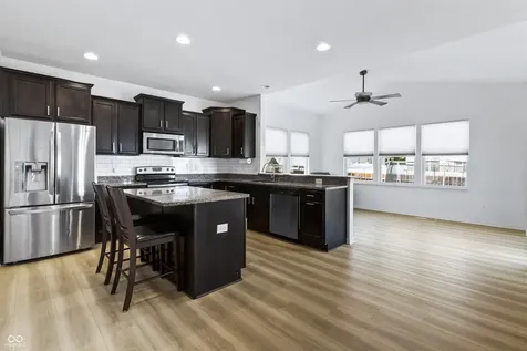 15271 Tiki Trail Noblesville IN 46060