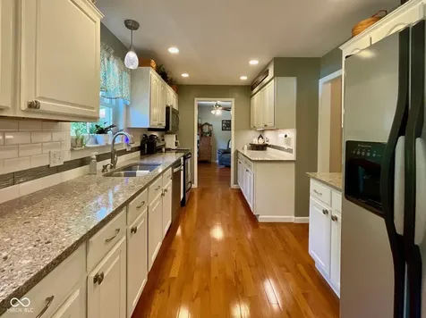 15830 E Lake Shore Drive N Hope IN 47246