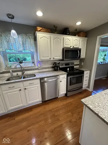 15830 E Lake Shore Drive N Hope IN 47246