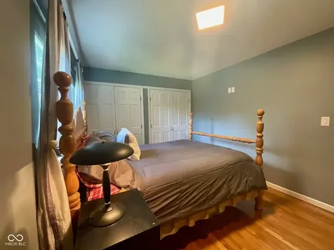 15830 E Lake Shore Drive N Hope IN 47246