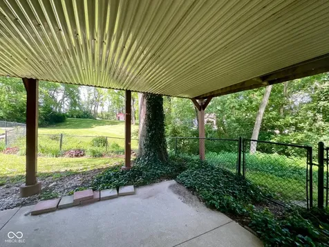 15830 E Lake Shore Drive N Hope IN 47246
