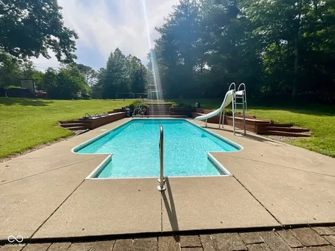 15830 E Lake Shore Drive N Hope IN 47246