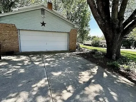 15830 E Lake Shore Drive N Hope IN 47246