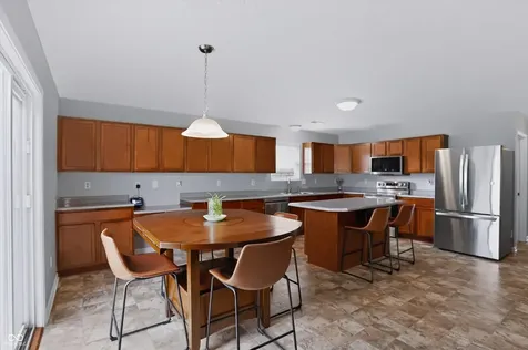 7835 Bombay Lane Indianapolis IN 46239