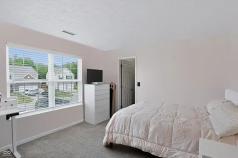 7835 Bombay Lane Indianapolis IN 46239