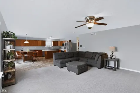7835 Bombay Lane Indianapolis IN 46239