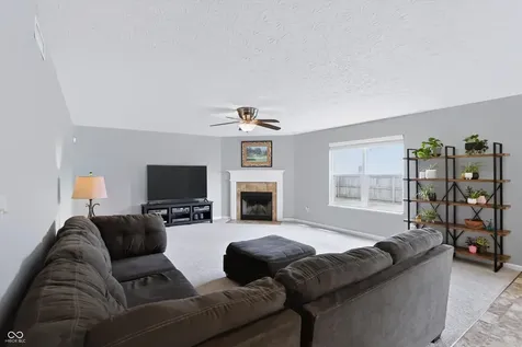 7835 Bombay Lane Indianapolis IN 46239