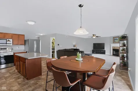7835 Bombay Lane Indianapolis IN 46239