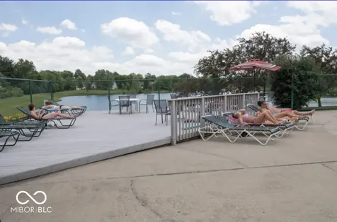 8050 Clearwater Drive Indianapolis IN 46256