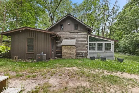 1737 E 72nd Street Indianapolis IN 46240