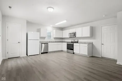 2227 S F Street Elwood IN 46036